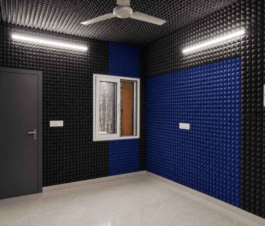 Juhu, Home Studio